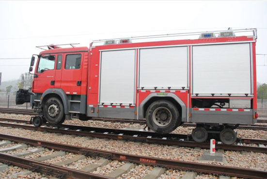 Heavy Truck Chassis Railway Fire Fighter Vehicle Foam Dry Powder Fire Fighting