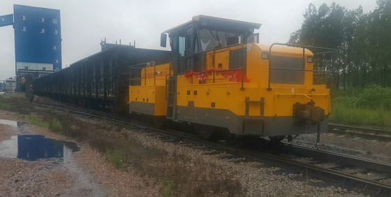 HTRR118 dual purpose tractor is suitable for railway station section and special line