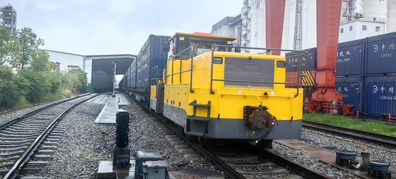 HTRR118 dual purpose tractor is suitable for railway station section and special line