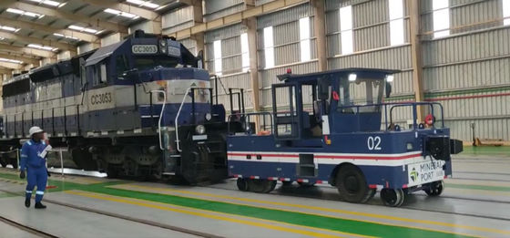 HTRR106E track-dual tractor can be customized for easy operation